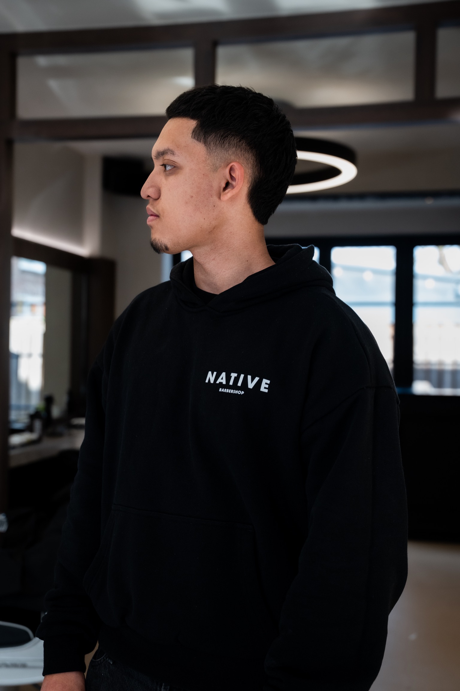 Arjuna, barber bij Native Barbershop Waalwijk